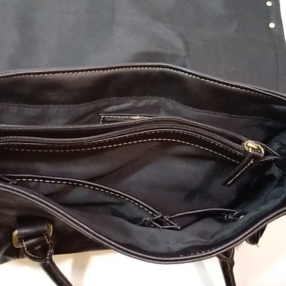 American Living Women's Shoulders Bag - Picture 7 of 16